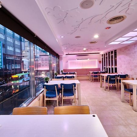 Hotel Leisure 台中輕行旅 מראה חיצוני תמונה
