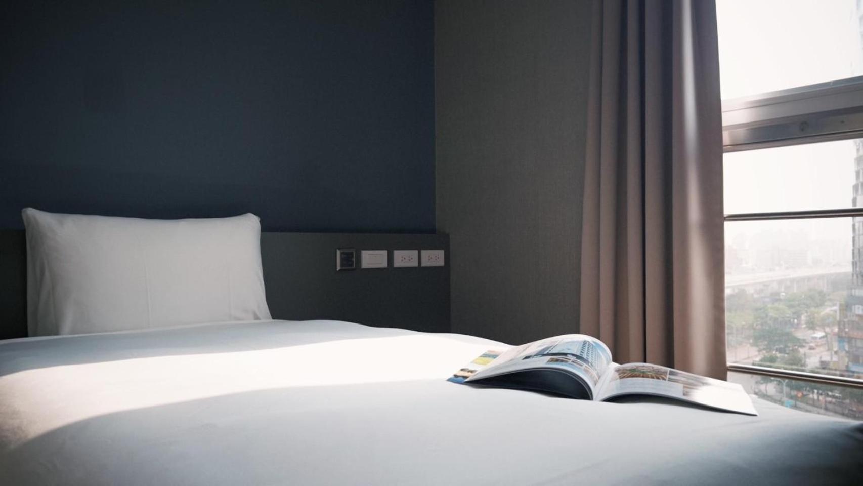 Hotel Leisure 台中輕行旅 מראה חיצוני תמונה