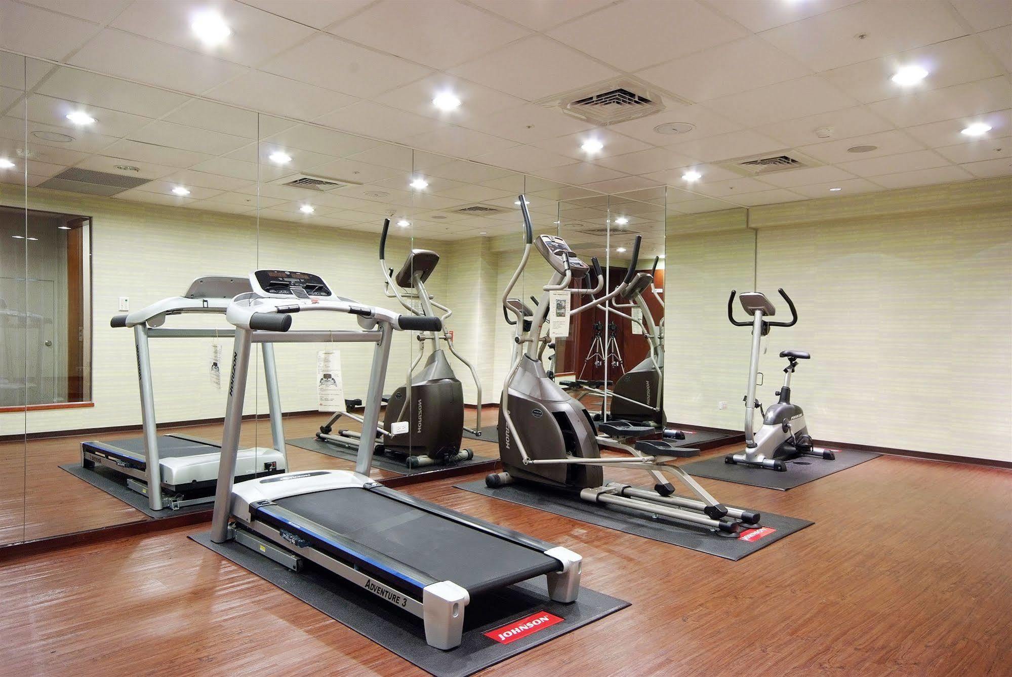 Hotel Leisure 台中輕行旅 מראה חיצוני תמונה